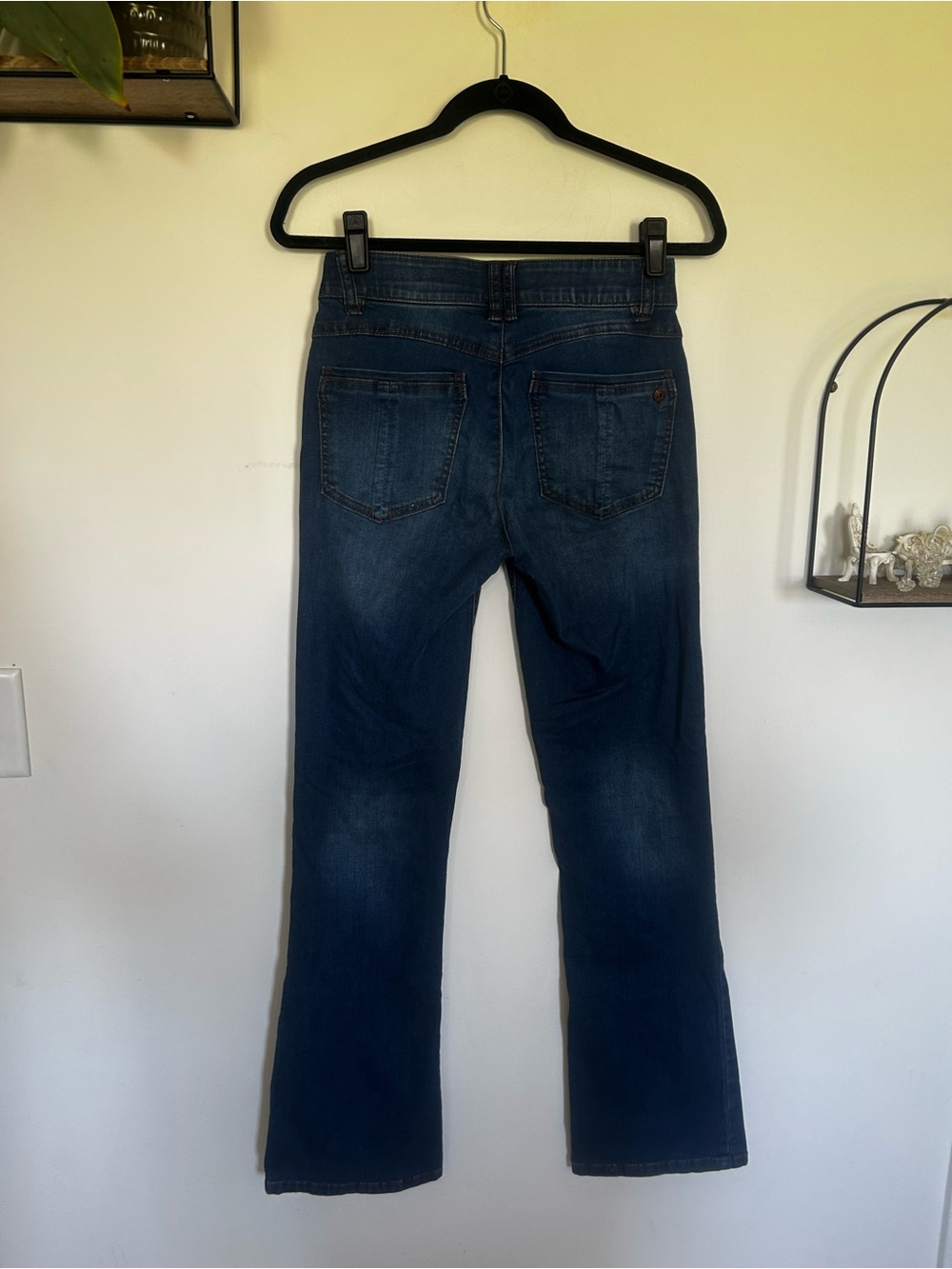 Democracy "Ab"solution Artisanal Blue Denim Itty Bitty Bootcut Jeans Size 4 - Picture 2 of 5